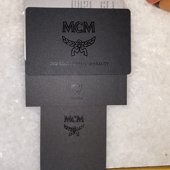 🧳 AUTHENTIC MCM Brand New Never Used Travel Bag - Picture 14 of 14